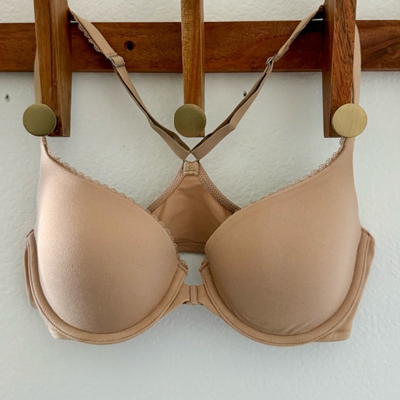 Victoria's Secret Racerback Underwire Demi Bra Size 34C - Picture 4 of 6